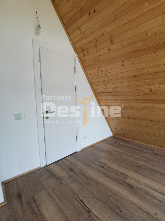 Vila in stil A-Frame, incalzire in pardoseala, panouri fotovoltaice, Magurele