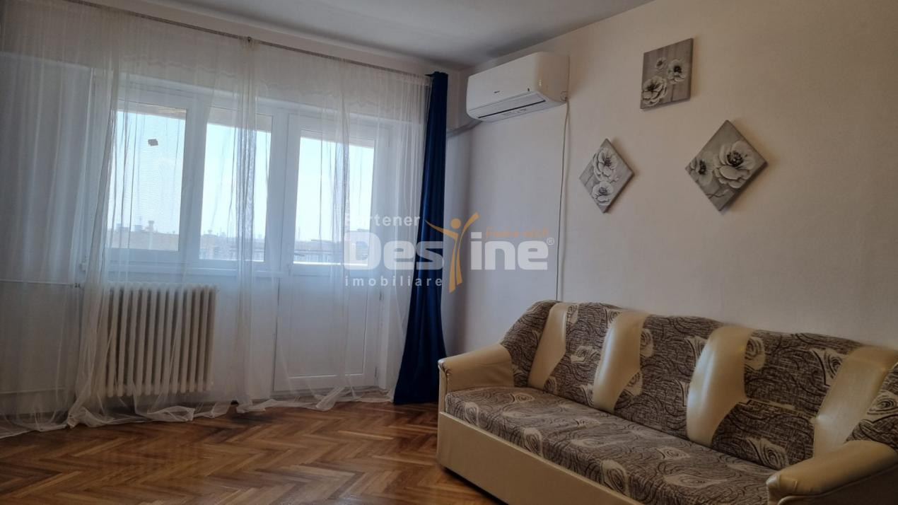 Apartament 3 camere decomandat ultracentral