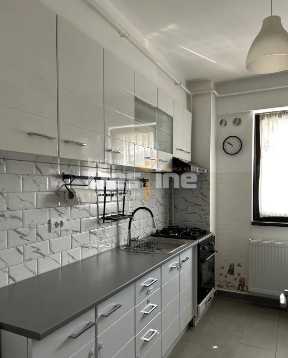 Apartament de vânzare | Zona VALEA LUPULUI | decomandat, 3 camere, etaj 1