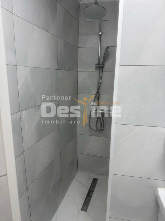 CASA 2 CAMERE CU CURTE COMUNA 