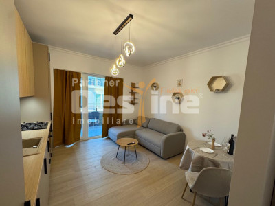 Vand apartament 2 camere,  etaj 2