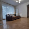 Studio 55 mp la etaj intermediar,  situat in cartierul Tractorul - Mall Coresi  