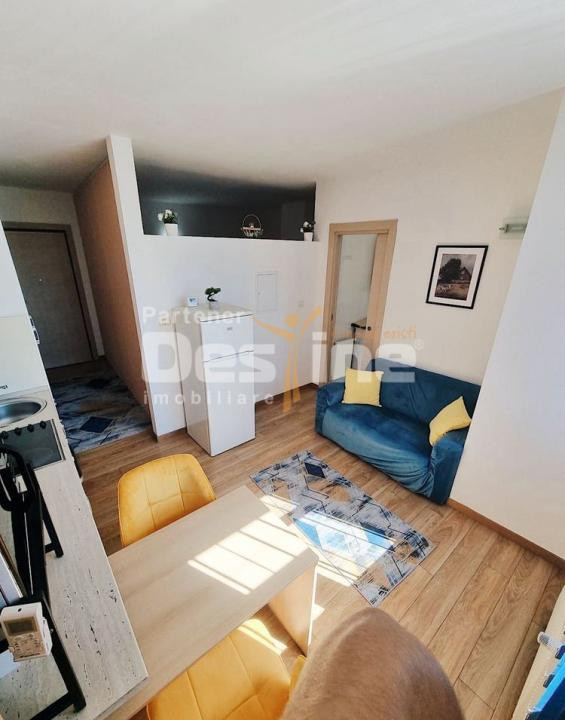 Închiriem apartament cu o camera si living plus bucatarie