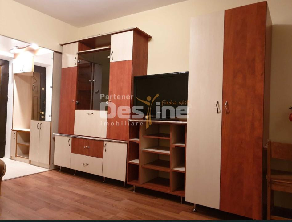 Garsonieră de închiriat | Galata | Etaj 2 | Centrală proprie | Mobilată și utila