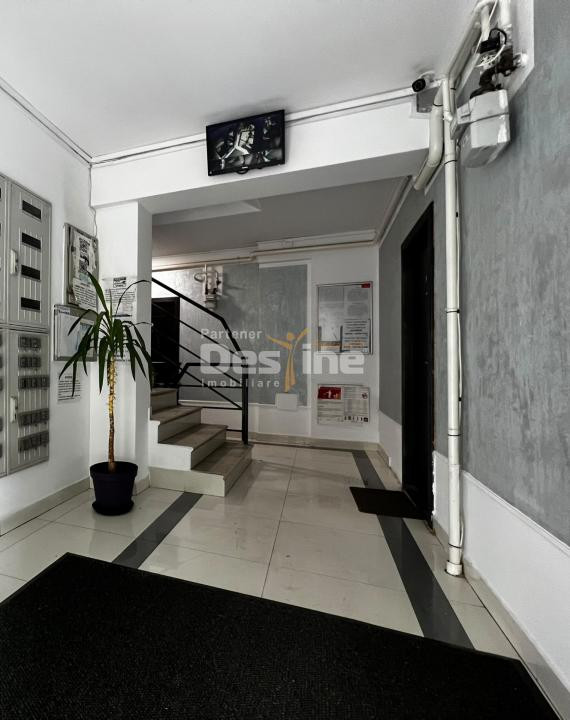 Apartament cu 2 camere și terasă zona Palas Mall