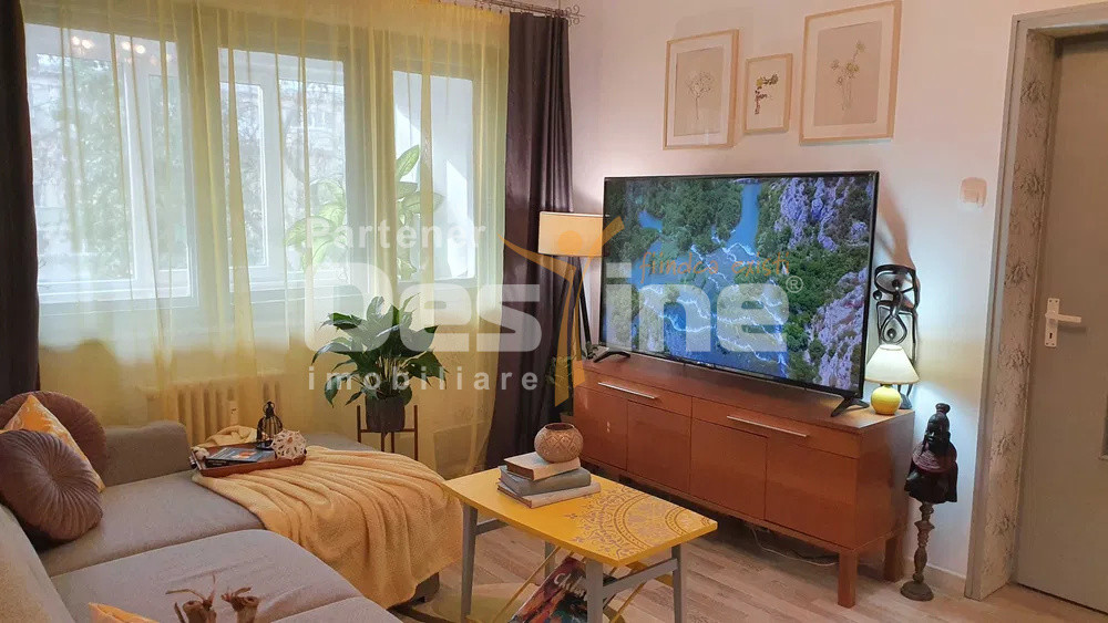 APARTAMENT 2 CAMERE PARTIAL RENOVAT