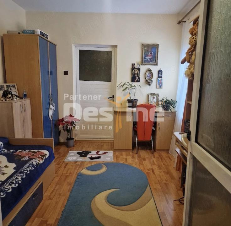 CASA 4 CAMERE 