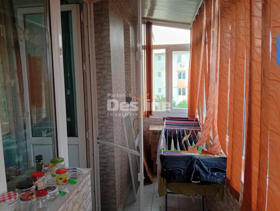 apartament 2 camere decomandat (centrala si AC), Bd. N. Titulescu