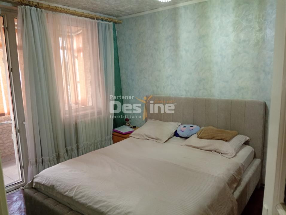 apartament 2 camere decomandat (centrala si AC), Bd. N. Titulescu