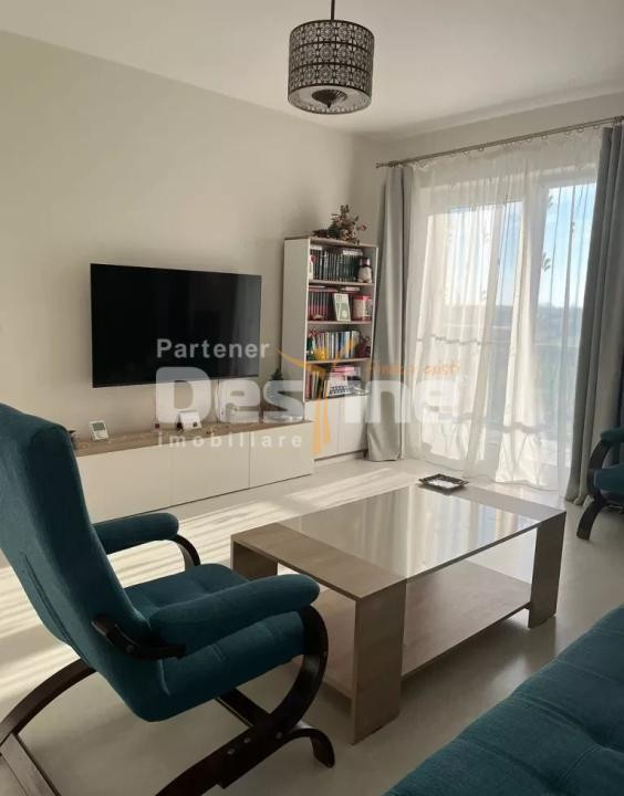 Inchiriez apartament 2 camere, Eso Giroc