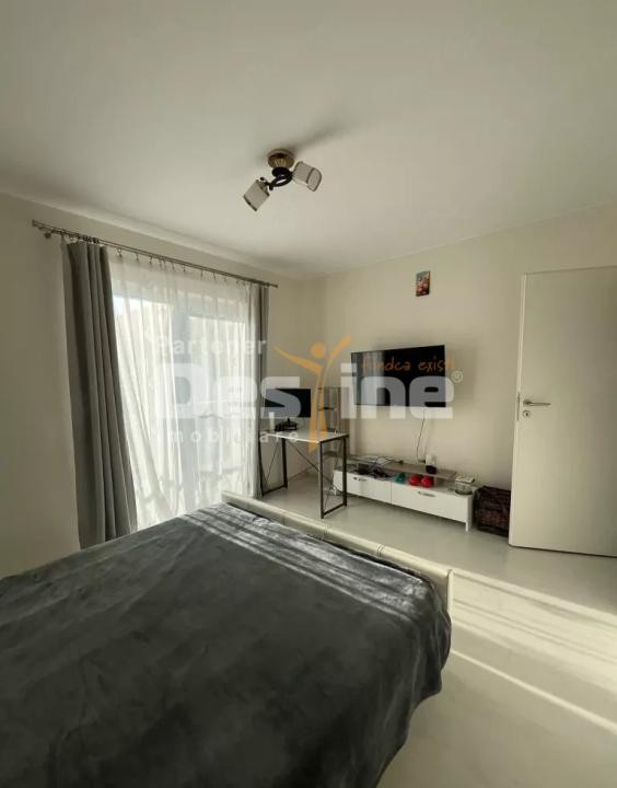 Inchiriez apartament 2 camere, Eso Giroc