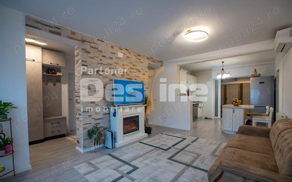 Oferim spre vânzare duplex despartit prin camera tehnica