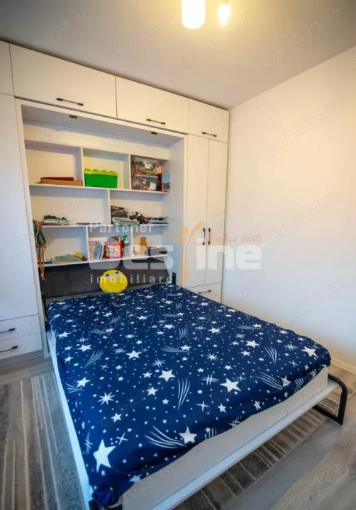 Oferim spre vânzare duplex despartit prin camera tehnica