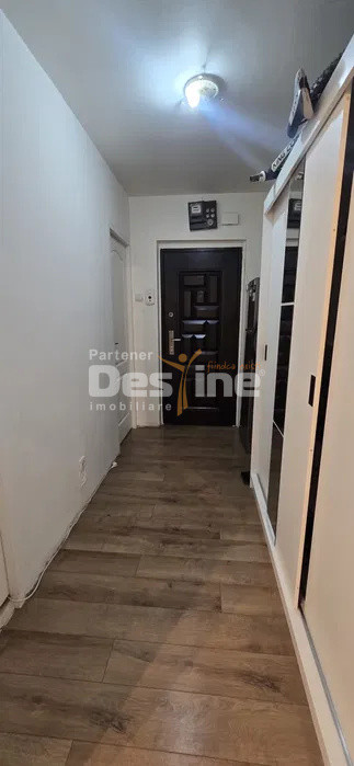 Garsonieră renovată, 33,23 mp utili, parter Berceni