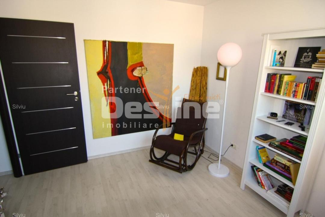 APARTAMENT 3 CAMERE MOBILAT ,UTILAT 
