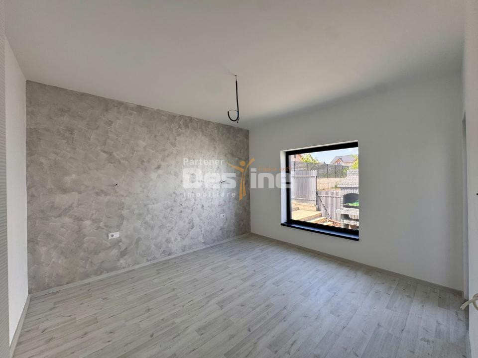 Casă individuală 4 camere, în Cartier - 124mp utili, teren - 450mp