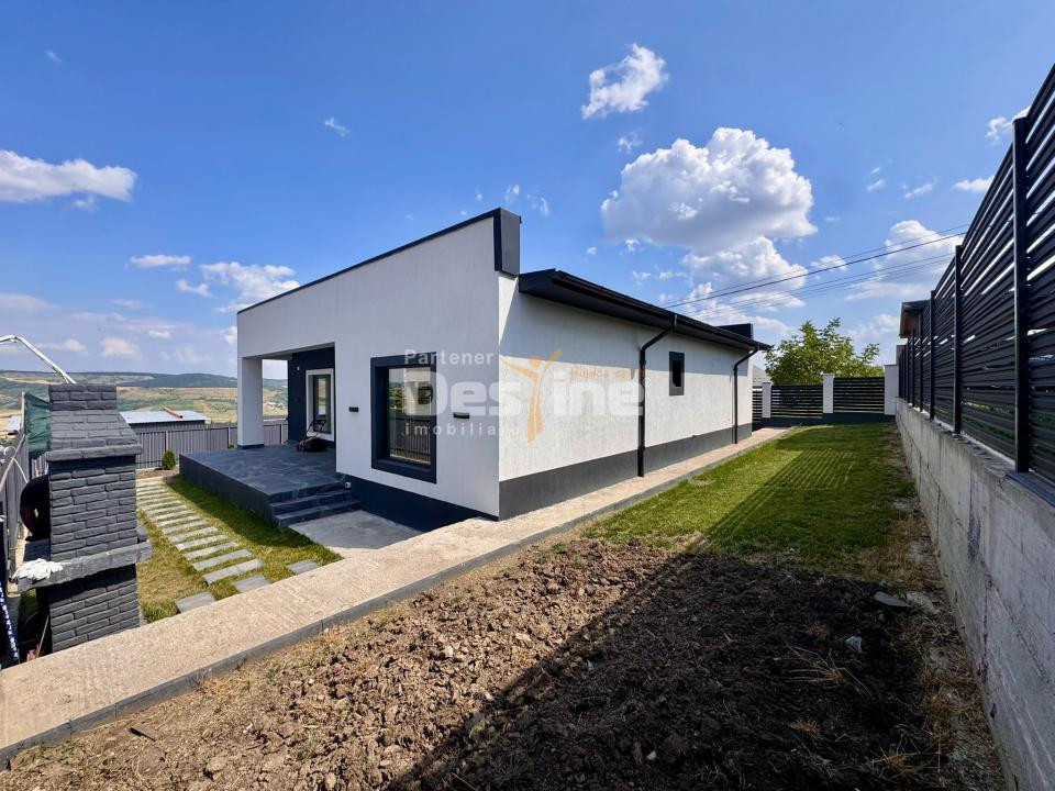 Casă individuală 4 camere, în Cartier - 124mp utili, teren - 450mp