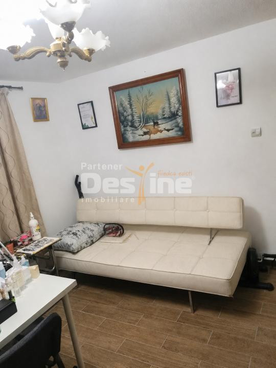 Casă în VALEA LUPULUI, 4 camere, aprox. 90 mp utili, garaj spațios, teren 400 mp
