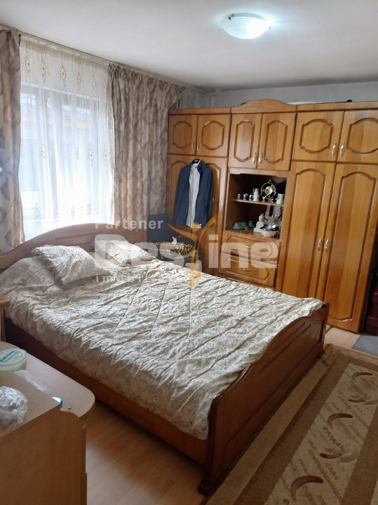 Casă în VALEA LUPULUI, 4 camere, aprox. 90 mp utili, garaj spațios, teren 400 mp