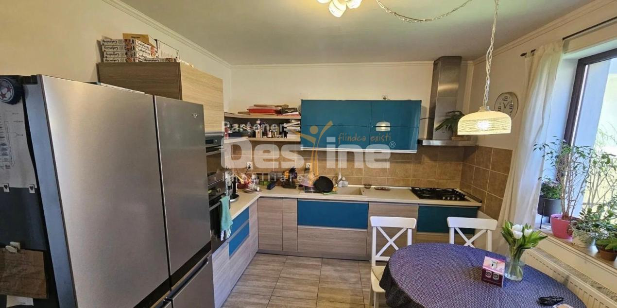 CASA INDIVIDUALA  4 CAMERE 