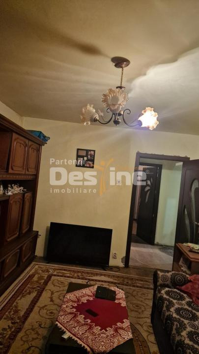 apartament 2 camere decomandat, Craiovita