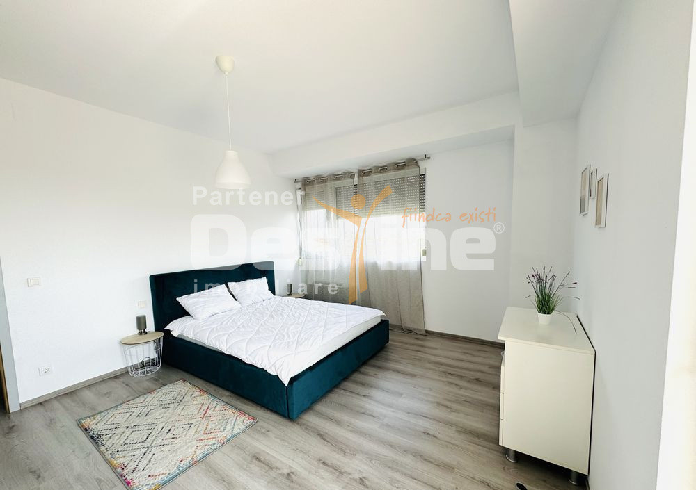 Vand apartament 2 camere 77mp  calea Torontalului