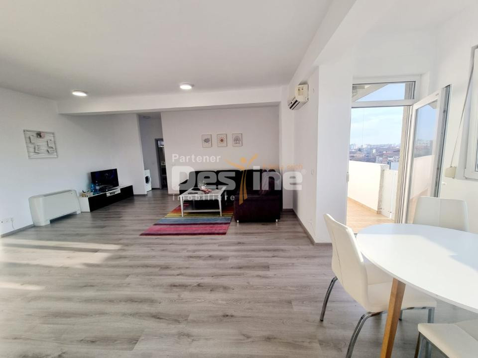 Vand apartament 2 camere 77mp  calea Torontalului