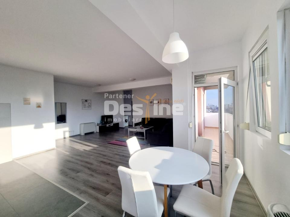 Vand apartament 2 camere 77mp  calea Torontalului