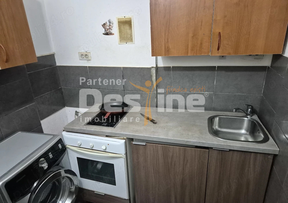 Închiriere sau vânzare garsoniera complex. Et2, 25 mp,