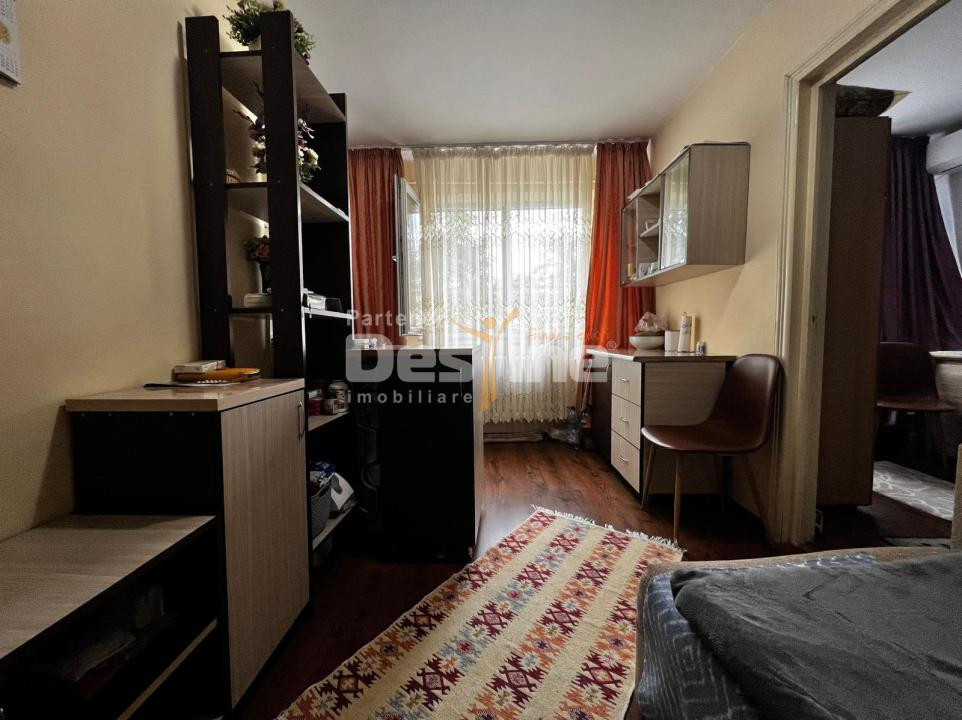 Apartament cu 2 camere- Tătărași