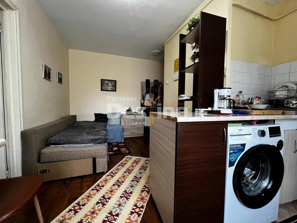 Apartament cu 2 camere- Tătărași