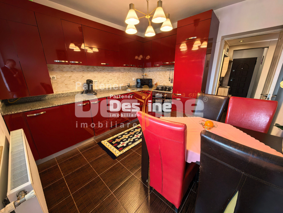 Apartament 2 camere 55 mp 2 balcoane mobilat loc de parcare Vișan