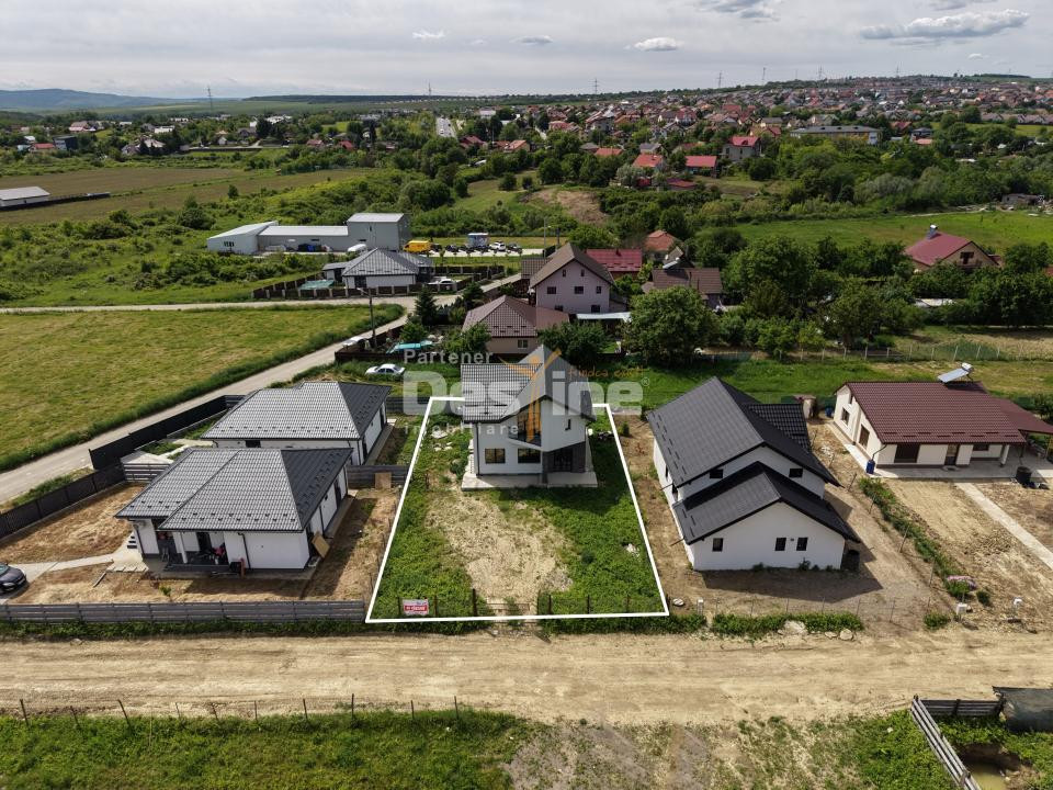 COMISION 0% Casă individuală 3 camere 2 bai 500mp teren Lunca Cetațuii