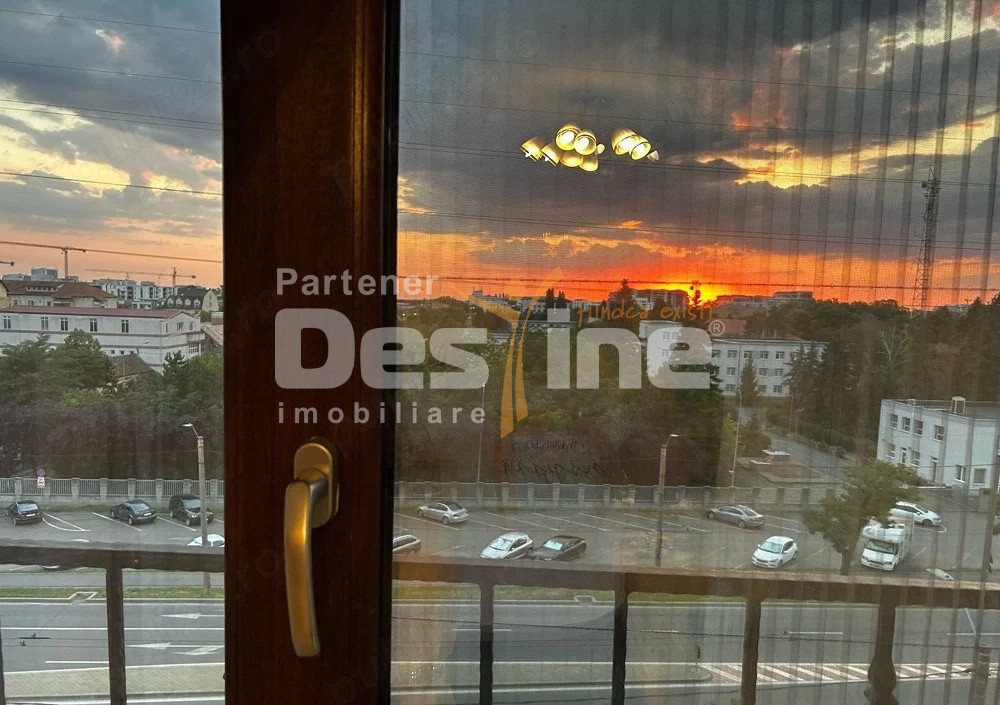 Proprietar vând apartament 2 camere | 52,33 mp | Calea Sever Bocu | 