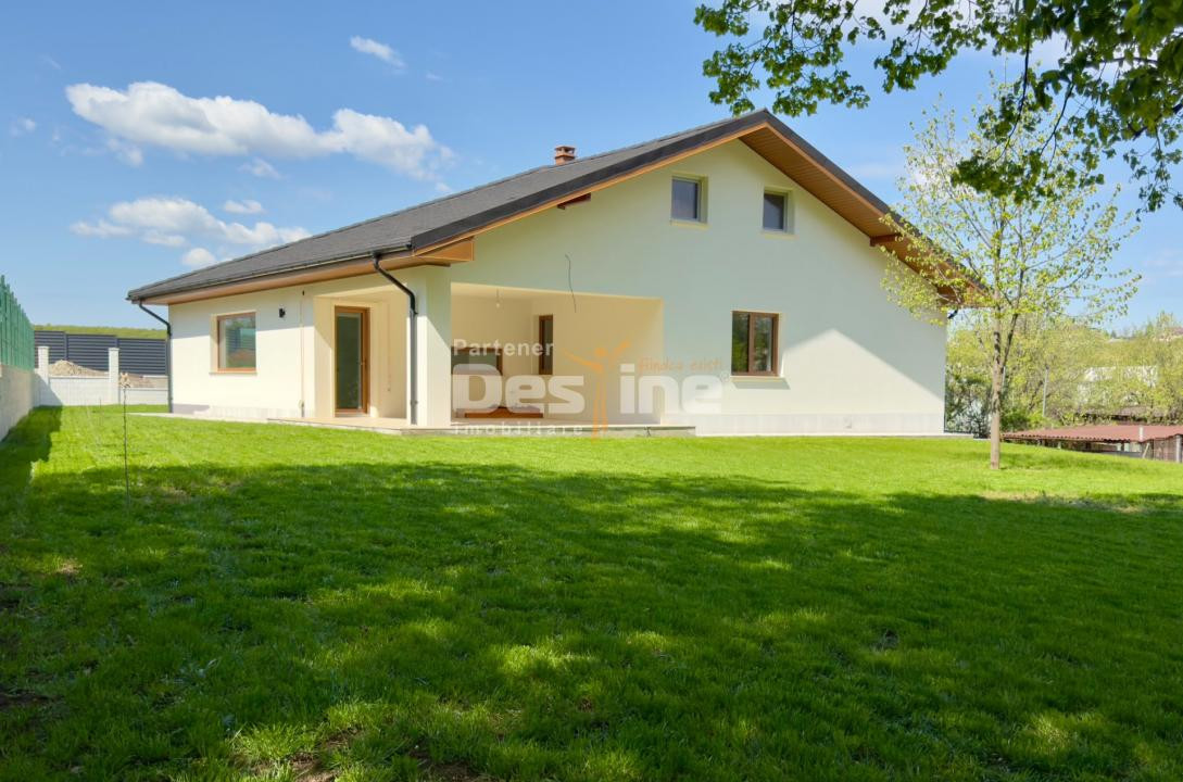 BÂRNOVA - Casă individuală P+POD, 156 mp + 1000 mp teren
