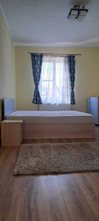 Apartament de închiriat pe termen lung în Brașov - 2 camere, central