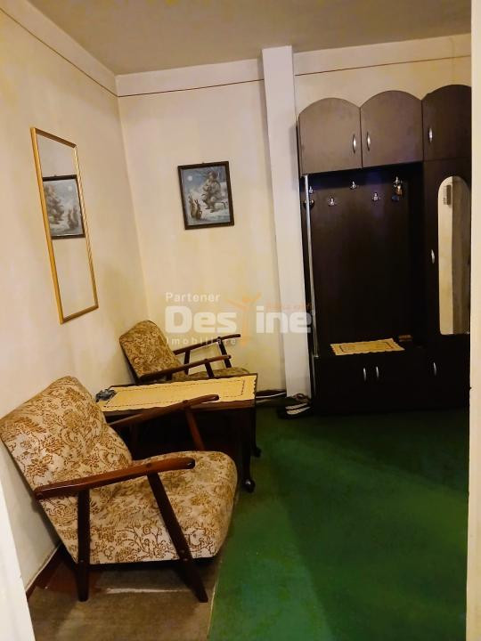 Apartament 3 camere ultracentral focsani etaj 1 2 bai centrala proprie