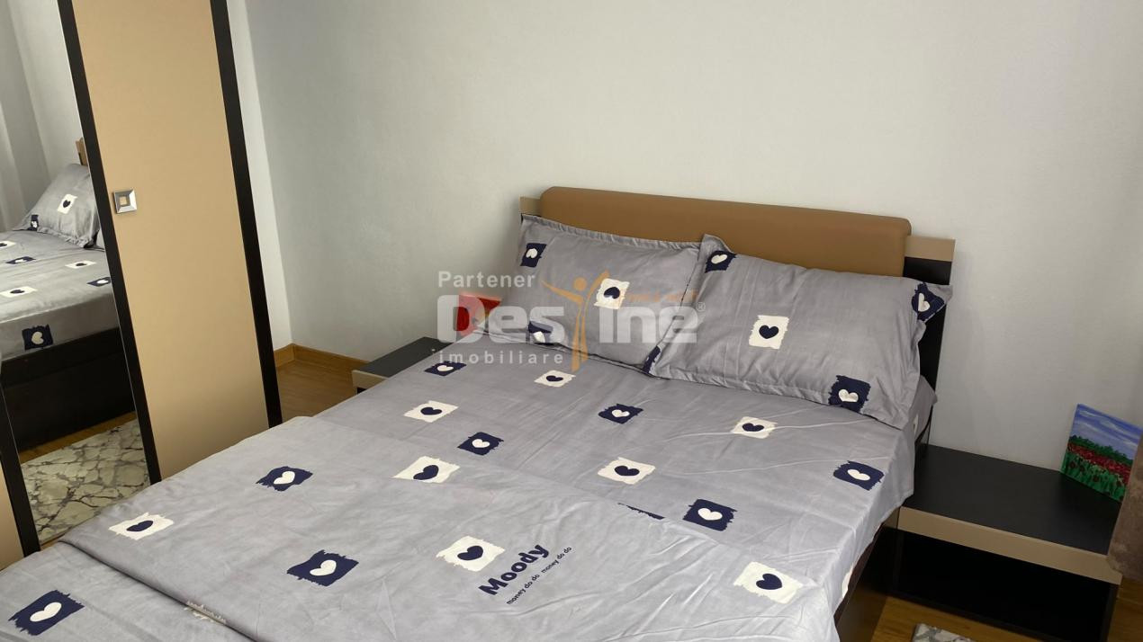 Vindem apartament 3 camere Ocna Șugatan 68 mp