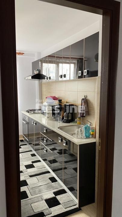 Vindem apartament 3 camere Ocna Șugatan 68 mp