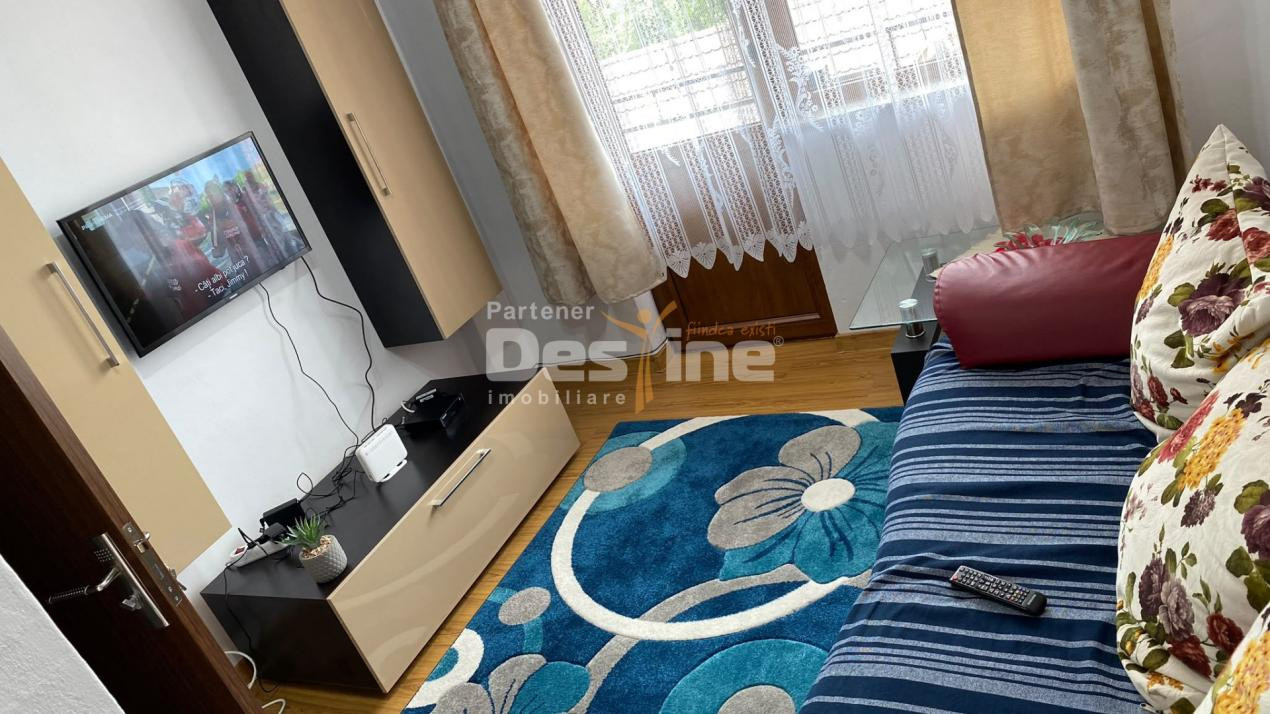 Vindem apartament 3 camere Ocna Șugatan 68 mp