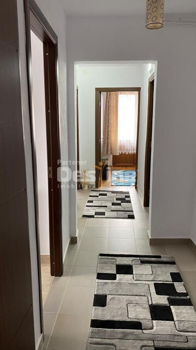 Vindem apartament 3 camere Ocna Șugatan 68 mp