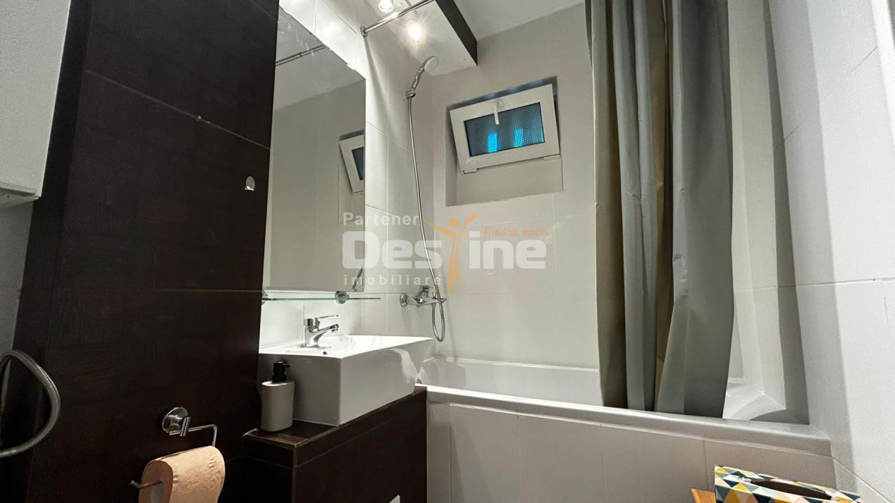 Apartament Copou Universitate, 2 camere + bucatarie open space cu livingul