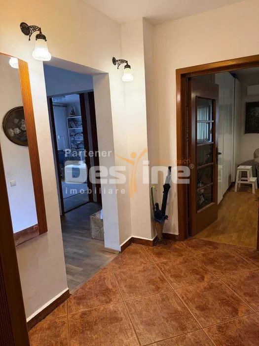Apartament 3 camere - Nerva Traian - Bloc 1994 - 2 băi 