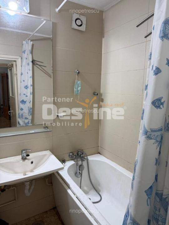 Apartament 3 camere - 63 mp utili - Etaj 2/4 - Sector 6