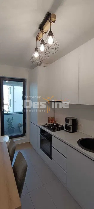 APARTAMENT 3 CAMERE MOBILAT SI UTILAT 