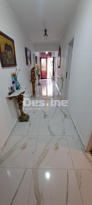 CASA 8 CAMERE , LUNCA CETATUII