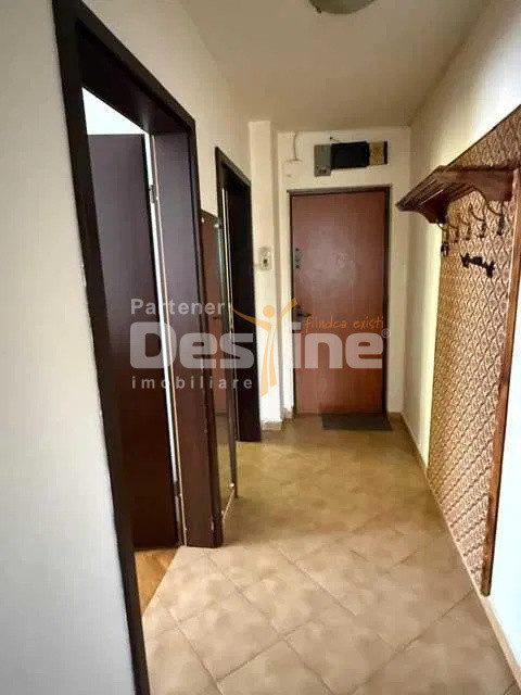 Apartament cu 3 camere, mobilat si utilat, situat in Astra, zona Gemenii