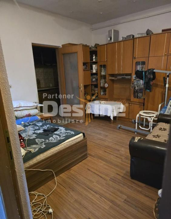 Apartament curte comuna Gara de Nord