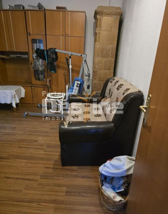 Apartament curte comuna Gara de Nord