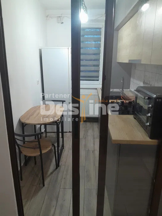 Garsoniera decomandata  + beci, ideala pentru investitie,    in cartierul Astra 